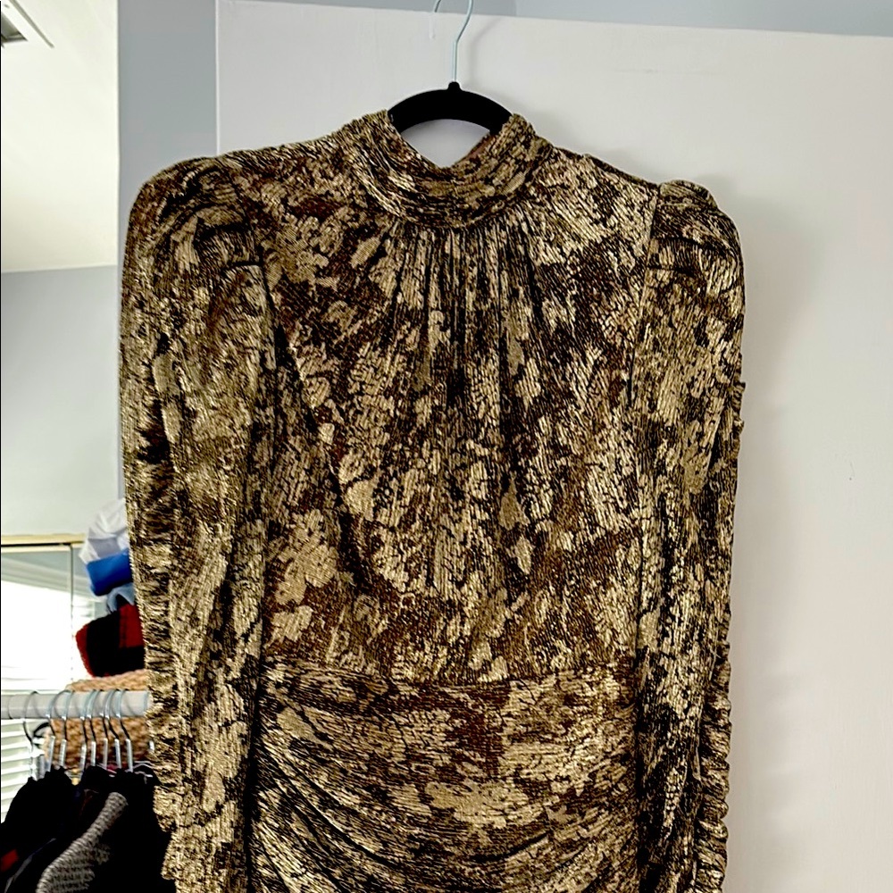 Elegant Gold Patterned Dress